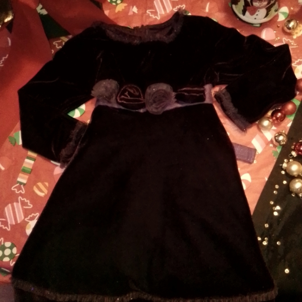 Christmas dress, 5T maroon